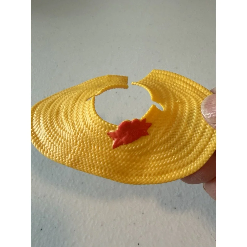 My Little Pony Plastic Straw Hat, Bonnet, & Folding Compact Mirror Lot of 3.